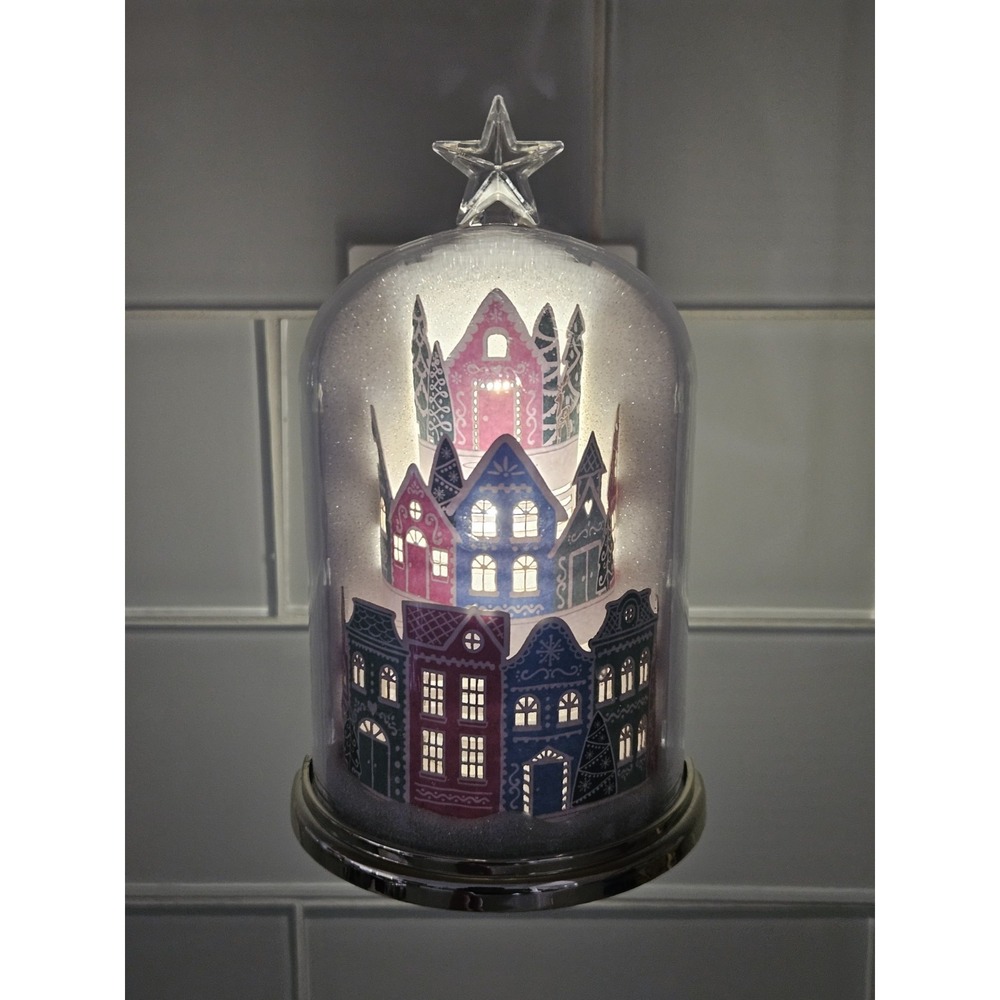 Bath & Body Works Holiday Village Cloche Nightlight Wallflowers Fragrance Plug